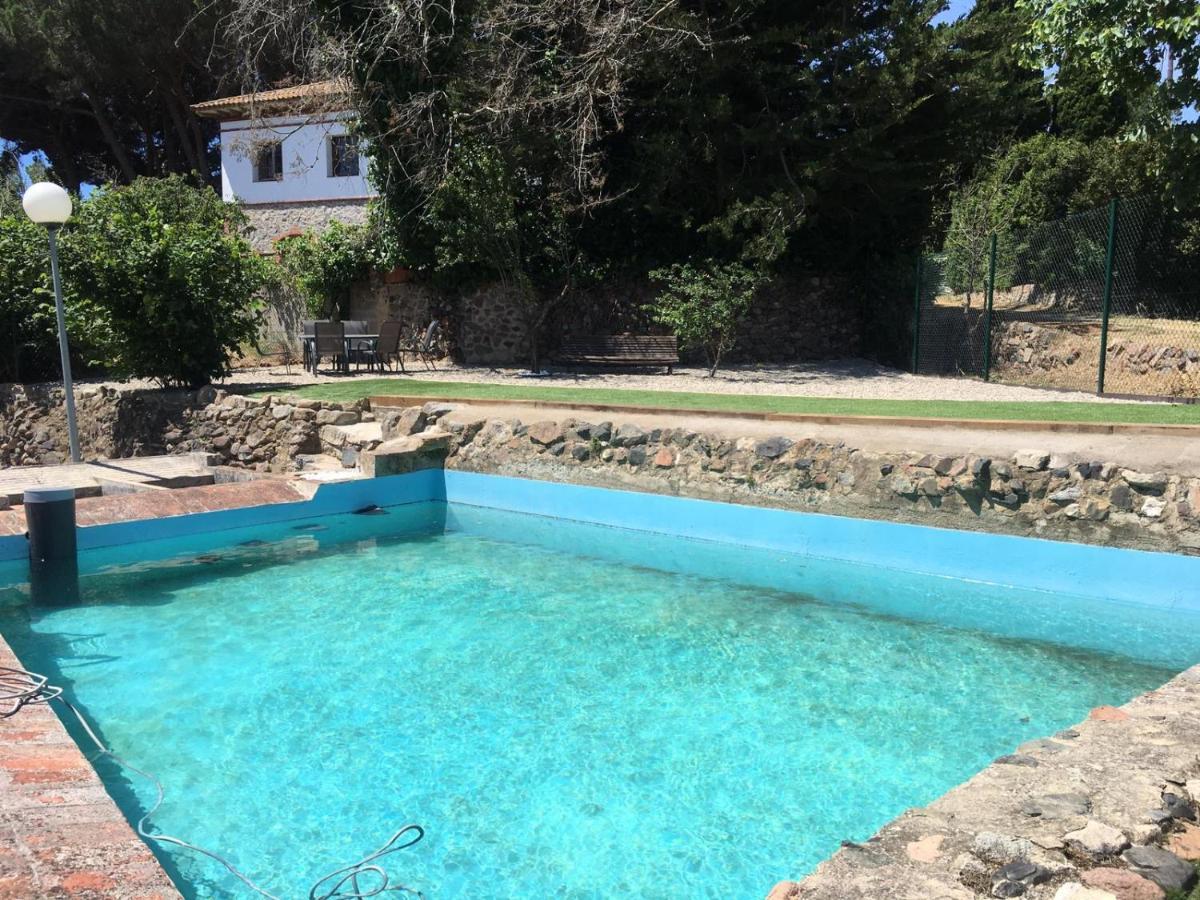 Mas Perdiueta Guest House Alforja Bagian luar foto